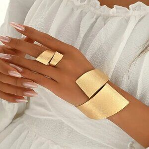 Elegant Goldtone Wrap Cuff Bracelet & Matching Ring Set NEW w/ Box NWT